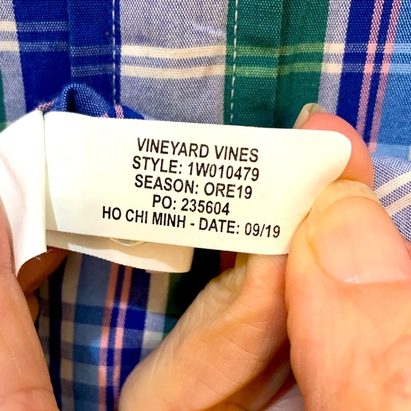Vineyard Vines Short Sleeve Whale Shirt. Blue/Green with pink Plaid. Size L - Picture 6 of 7